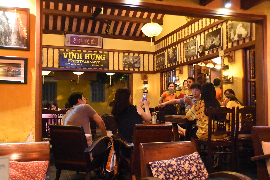 Community members enjoying quality dining experience